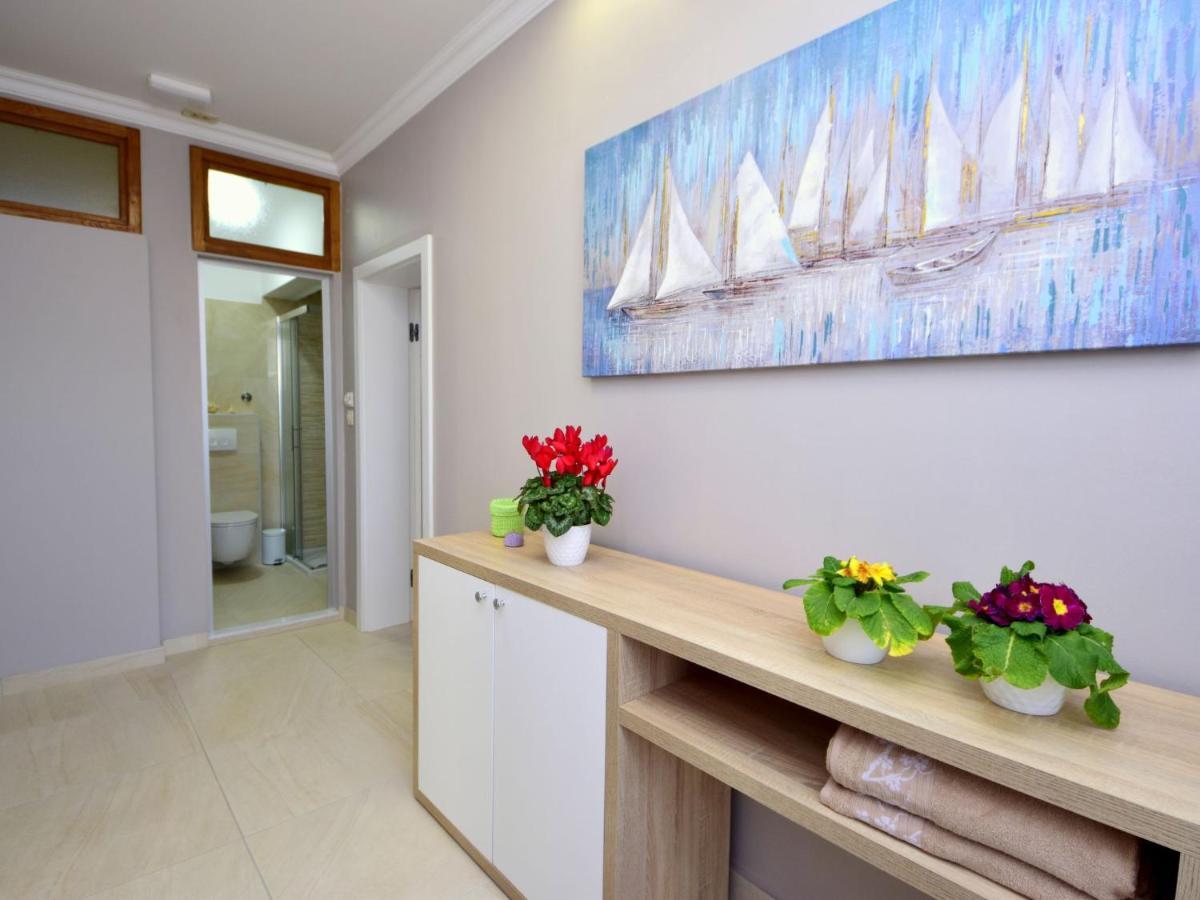 טרוגיר Apartment Mornar-2 By Interhome מראה חיצוני תמונה